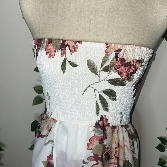 Windsor Flowy In Floral Maxi Dress - Picture 2 of 11